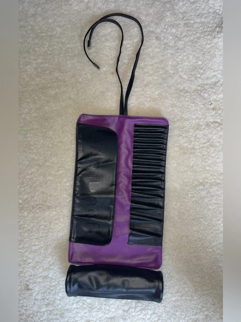 Younique makeup brush case roll-up bag zipper pouch & tie-15 slots black purple